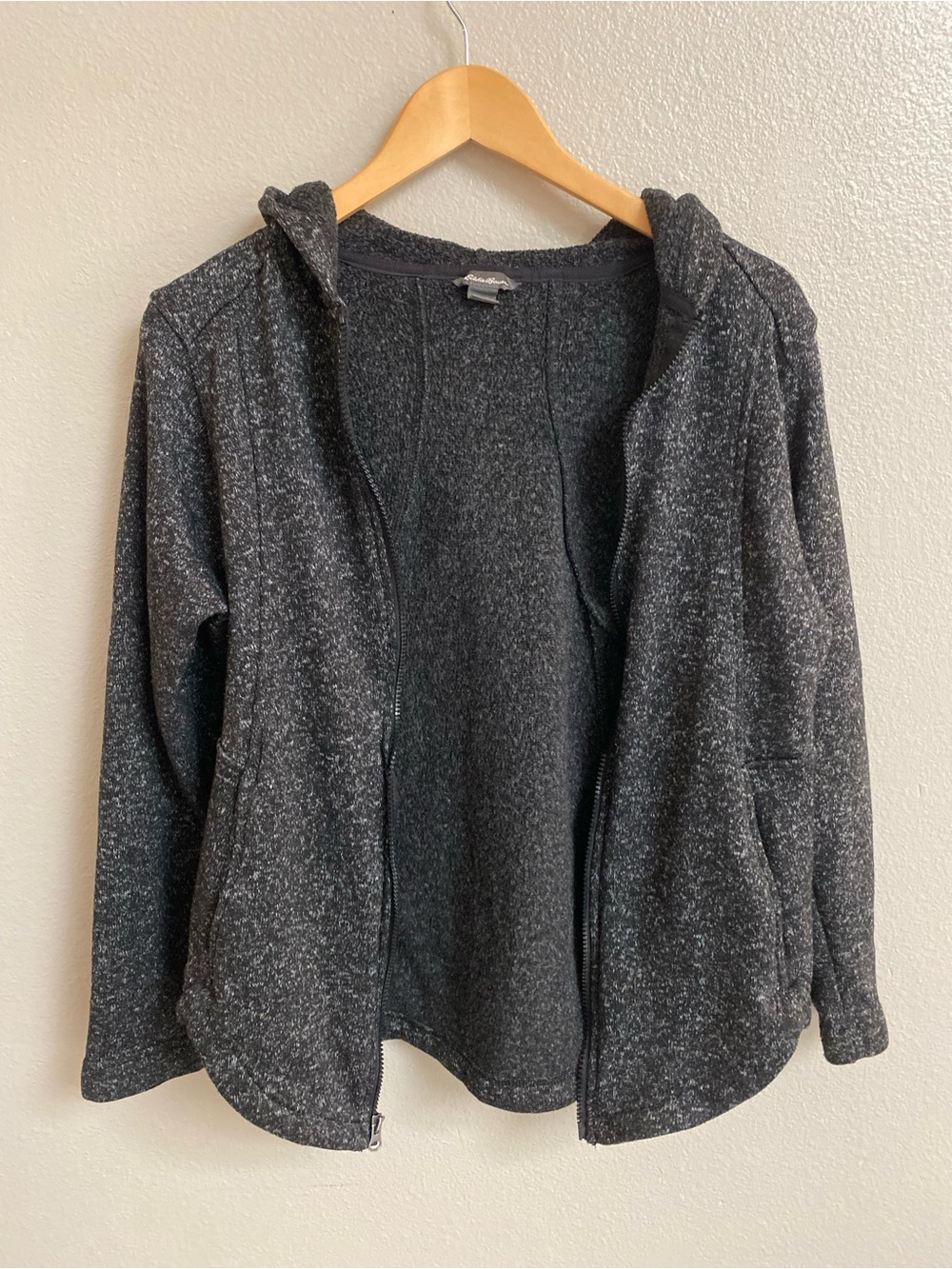 Eddie Bauer Cozy Charcoal Gray Hoodie Size Large